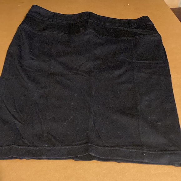 Burberry authentic skirt black size 10 - Picture 3 of 6